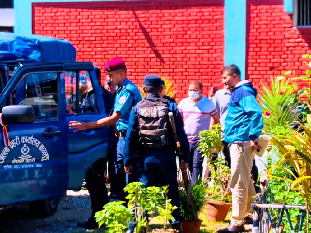 देवकुमार नेपालीको बयान सकियो, भोलि थुनछेक बहस