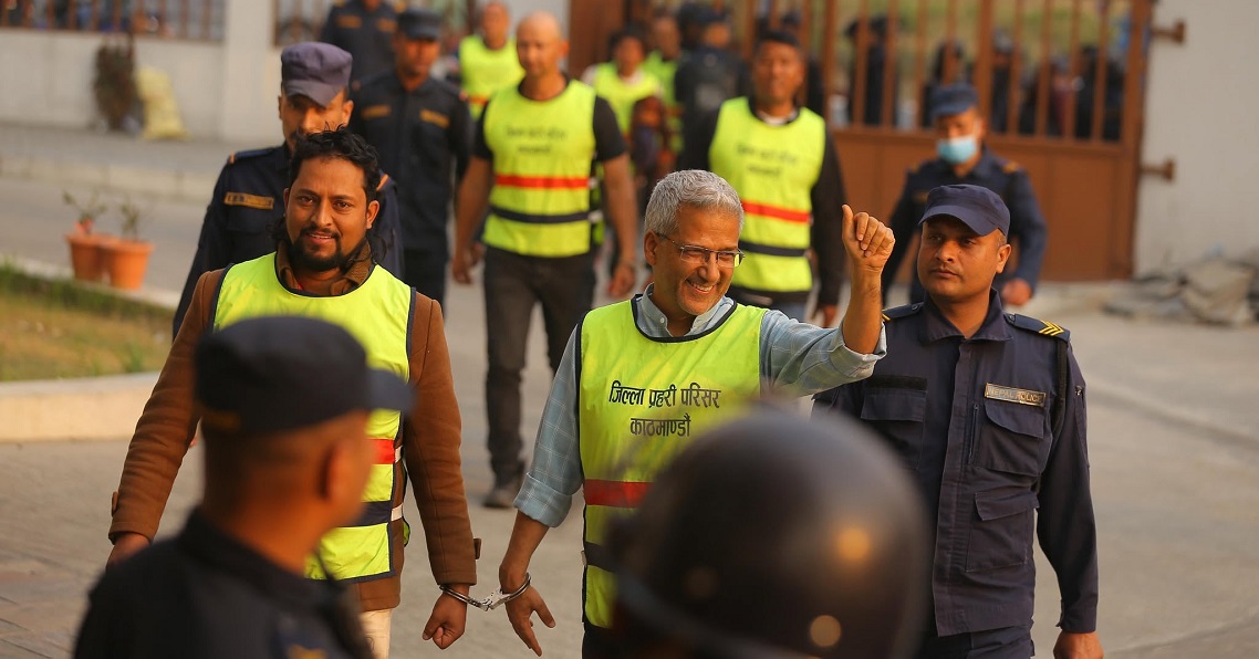 रवीन्द्र र धवलसहित ४१ जनालाई ५ दिन हिरासत राख्न अनुमति