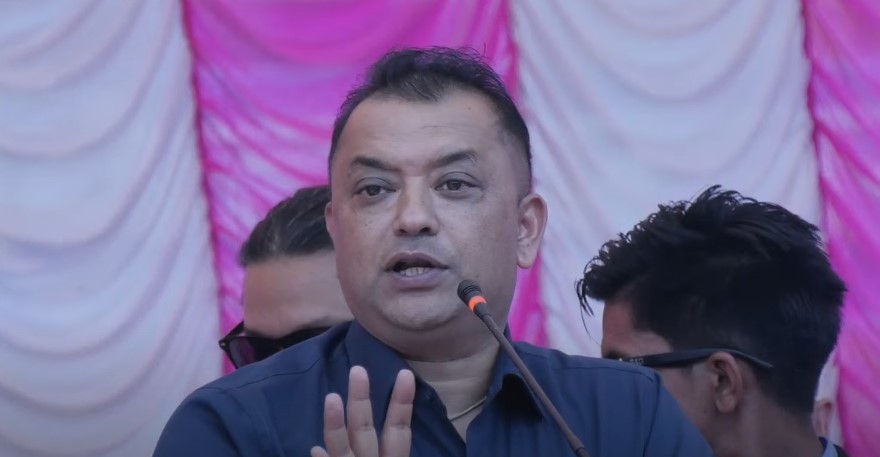 पूर्व राजा ज्ञानेन्द्र मुलुकमा उत्पात मच्याएर सत्ता हत्याउन चाहन्छन्ः गगन थापा