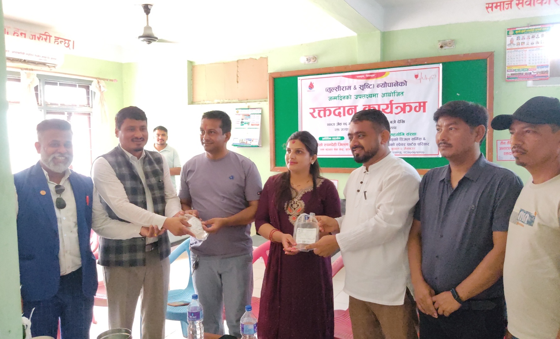 युवा व्यवसायी न्याैपाने दम्पतीकाे जन्मदिनमा रक्तदान कार्यक्रम, ६१ युनिट संकलन