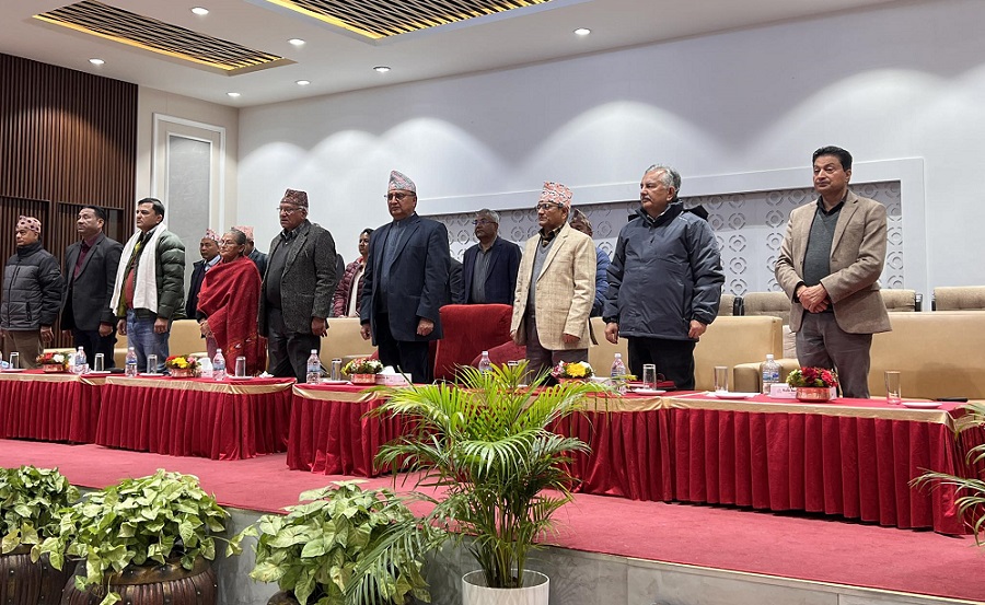 केपीलाई ईश्वरको प्रष्ट सन्देशः ‘विभाजन स्वीकार्य छैन, आत्मसमर्पण पनि हुँदैन’