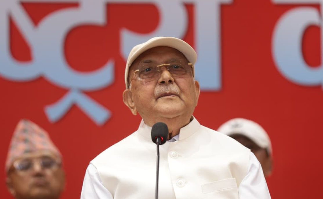 हामी मरेका छैनौं, धुलो टक्टक्याउँदै उठ्छौं : ओली